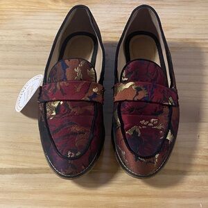 Franco Sarto Burgundy Red and Gold Brocade Loafers